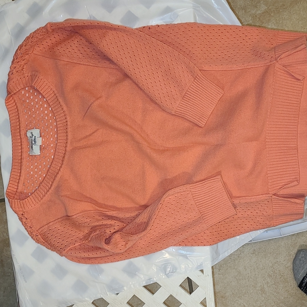 Women's  sweater